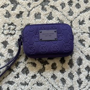 Michael Kors Small Case